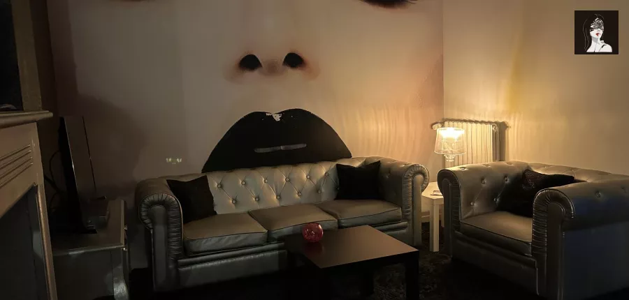 Coin Salon - Escapade Coquine